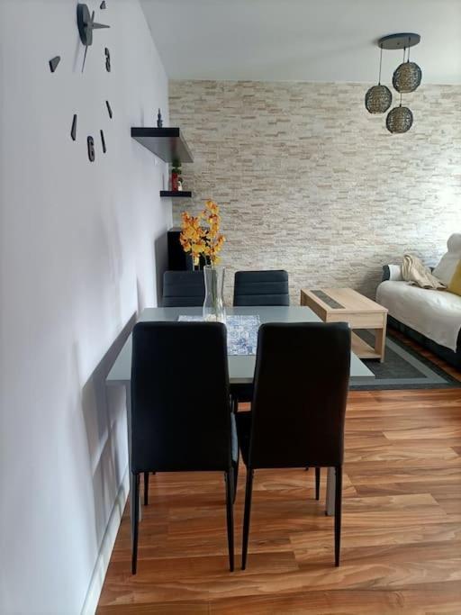 Apartamento Piso Recien Reformado En Gascona